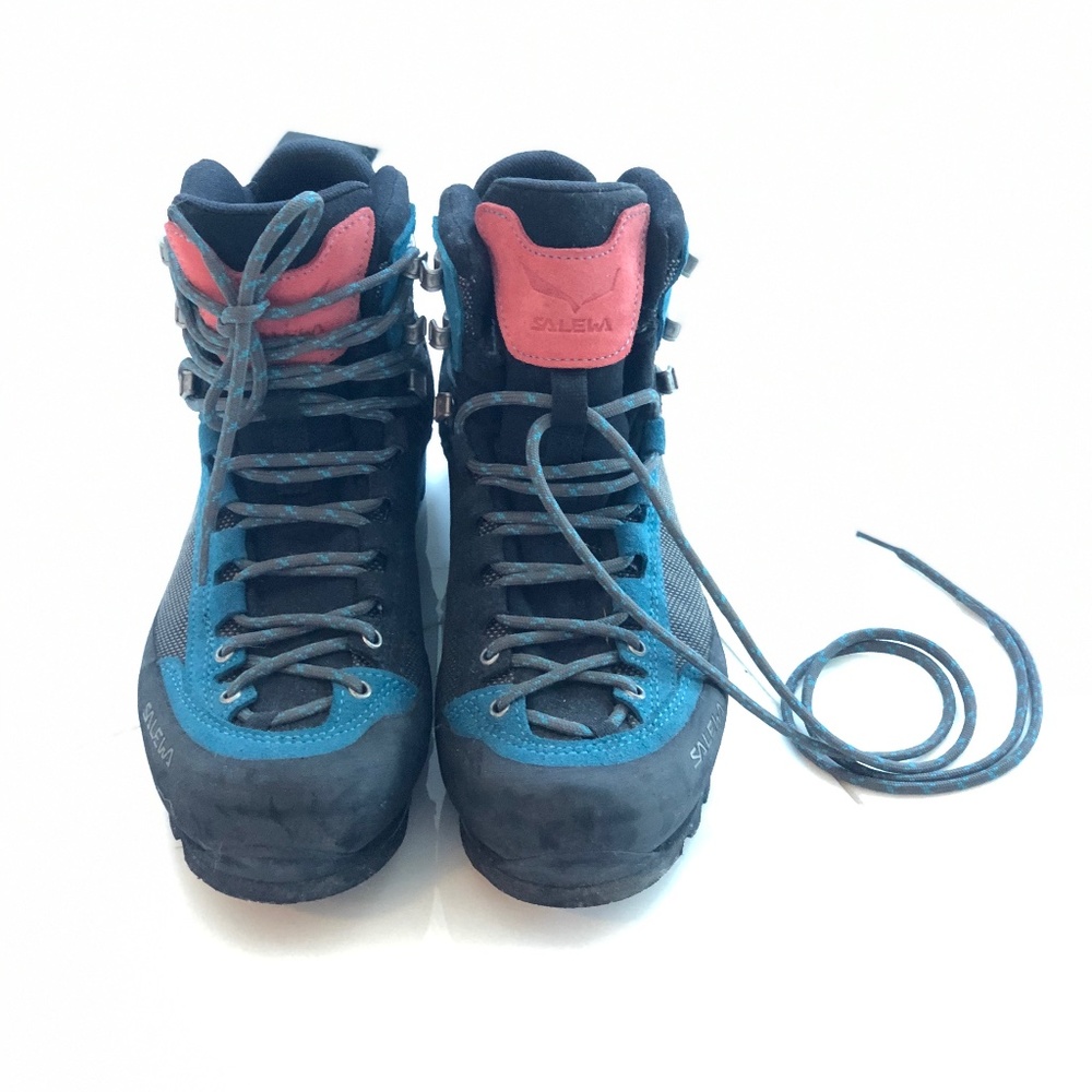 Salewa Tracker boots